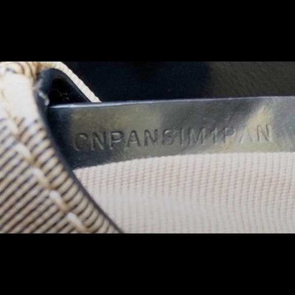 Mini authentic Burberry bag - Picture 6 of 6